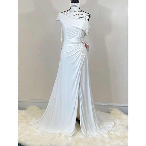 Mac Duggal Ieena Jersey Asymmetric Gown size 8 - Picture 3 of 10